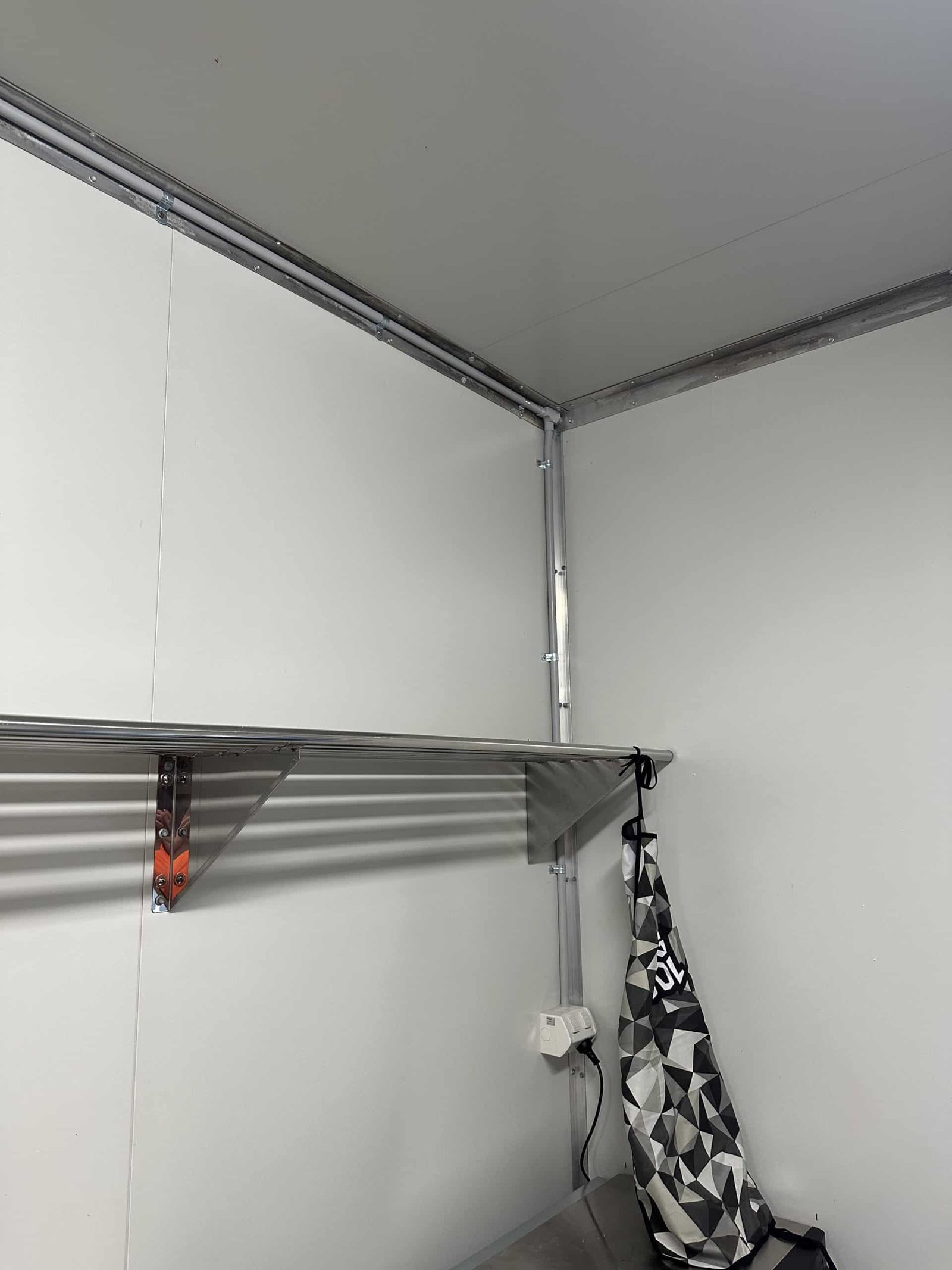 wiring installation kitchen